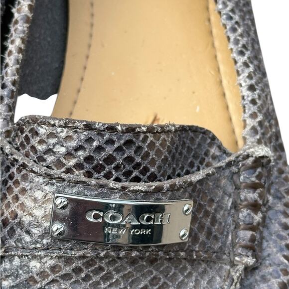Coach Fredrica Loafers, Gray Textured Leather Flats/ Loafers GUC 7.5B - Picture 3 of 11